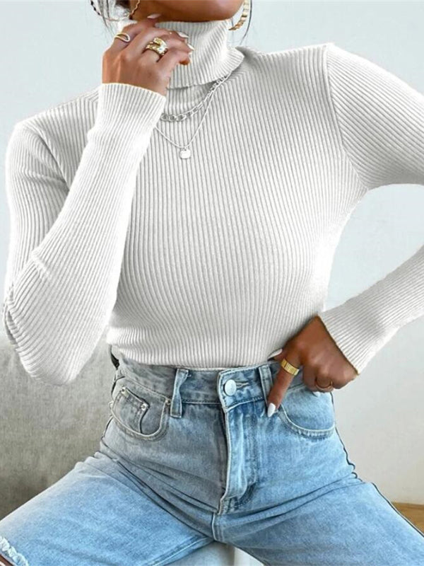 Turtleneck knit top