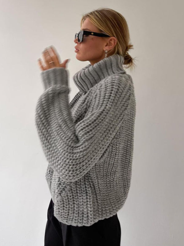 Versatile long-sleeved sweater